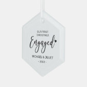 Schwarz-Weiß Erste Weihnachtszeit Verlobte Paare Ornament Aus Glas (Vorderseite Links)