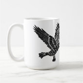 Schwarz-Weiß-Fliegenraven-Lino-Schnitt Kaffeetasse (Links)