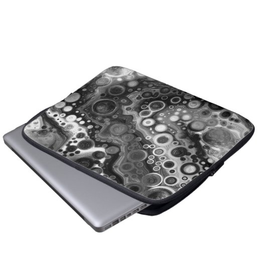 Schwarz-Weiß-Fluid-Kunst Moderne Abstrakt Laptopschutzhülle (Vorne Knopf)