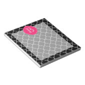 Schwarz-Weiß-Folie mit Monogramm Notizblock (angewinkelt)