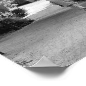 Schwarz-Weiß-Foto des alten Mannes im Park Poster (Ecke)