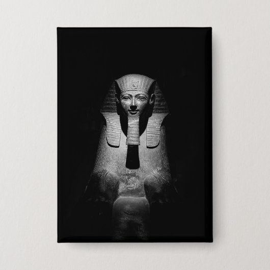 Schwarz-Weiß-Foto des Pharaoh-Königs Button (Vorderseite)