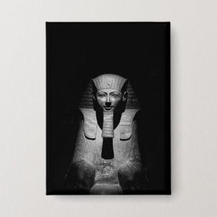 Schwarz-Weiß-Foto des Pharaoh-Königs Button