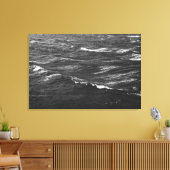 Schwarz-Weiß-Foto eines stürmischen Meeres Leinwanddruck (Insitu (Wohnzimmer))
