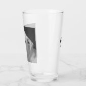 Schwarz-Weiß-Foto eines wunderschönen, seelenvolle Glas (Links)