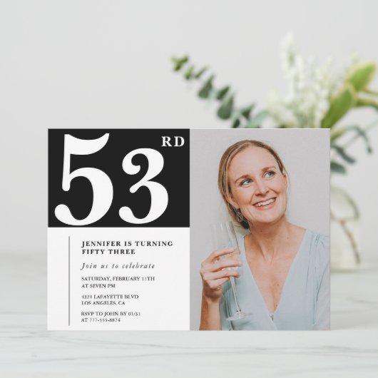 Schwarz-Weiß-Foto-Einladungen zum 53. Geburtstag Einladung (Stehend Vorderseite)