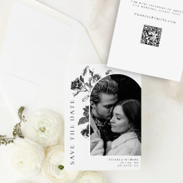 Schwarz-Weiß-Foto mit Blumenspielzeug Save The Date