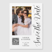 Schwarz-Weiß-Foto-Script-Save-the-Date-QR-Code Magnetkarte (Vorderseite)