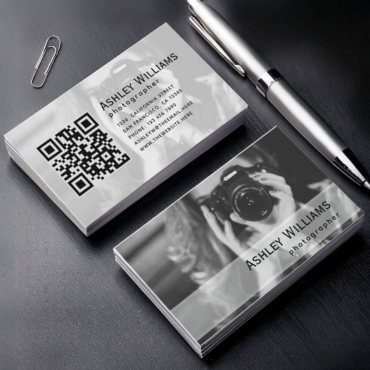 Schwarz-Weiß-Foto und QR-Code-Fotograf Visitenkarte