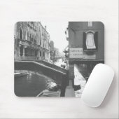 Schwarz-Weiß-Fotografie Venedig Italien Kanal Mousepad (Mit Mouse)