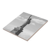 Schwarz-Weiß-Freiheitsstatue Fliese (Seite)