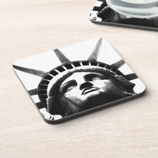 Schwarz-Weiß-Freiheitsstatue Getränkeuntersetzer (Linke Seite)