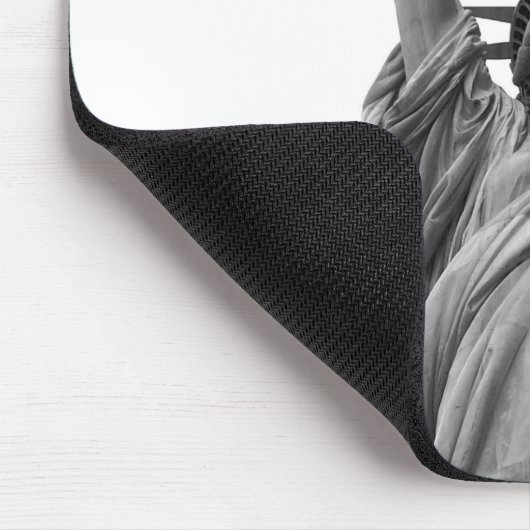 Schwarz-Weiß-Freiheitsstatue Mousepad (Ecke)