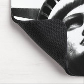 Schwarz-Weiß-Freiheitsstatue Mousepad (Ecke)