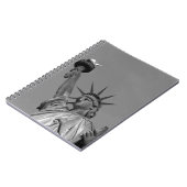 Schwarz-Weiß-Freiheitsstatue New York Notizblock (Linke Seite)