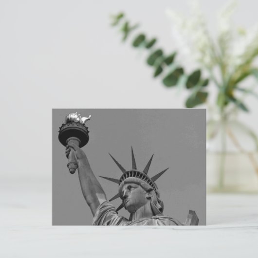 Schwarz-Weiß-Freiheitsstatue New York Postkarte (Stehend Vorderseite)