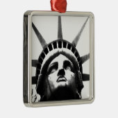 Schwarz-Weiß-Freiheitsstatue Silbernes Ornament (Rechts)