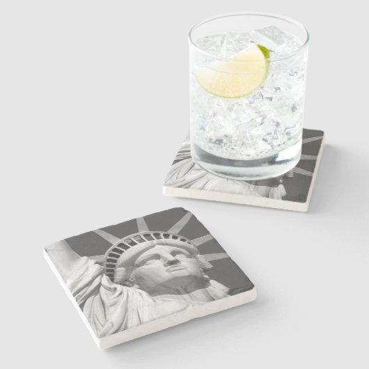 Schwarz-Weiß-Freiheitsstatue Steinuntersetzer (Seitenansicht)