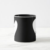 Schwarz-Weiß-gebrochenes Herz - Kunst Tasse (Zentrum)