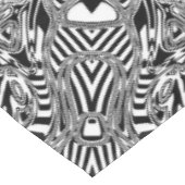 Schwarz-Weiß-Geometrie 12 Tischdecke (Schrägansicht)