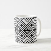 Schwarz-Weiß-Geometrisches Diamantmuster Kaffeetasse (VorderseiteRechts)