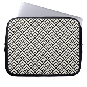 Schwarz-weiß geometrisches Muster Laptopschutzhülle