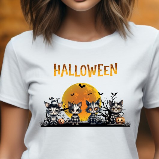 Schwarz-weiß gestreiftes Halloween Niedliche Geist T-Shirt