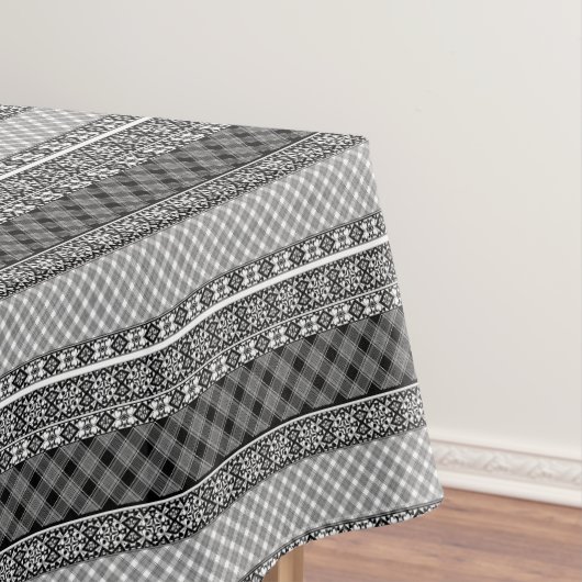 Schwarz-weiß gestreiftes Patchwork mit Spitze Tischdecke (Beispiel)