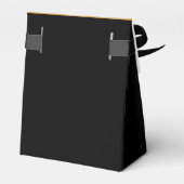 Schwarz-weiß gestrichene, Senf-gelbe Monogramm Geschenkschachtel (Rückseite)