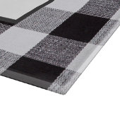 Schwarz-Weiß-Gingham Monogram-Familie Jahr Schneidebrett (Ecke)