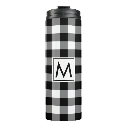 Schwarz-Weiß-Gingham-Muster mit Monogramm Thermosbecher (Vorderseite)