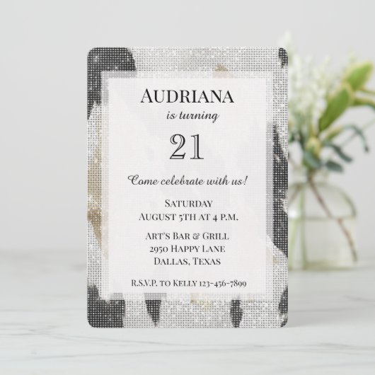 Schwarz-weiß Gold Cowhide Cowgirl Sparkle Geburtst Einladung (Stehend Vorderseite)