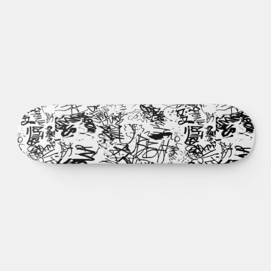 Schwarz-Weiß-Graffiti-Abstrakt-Collage Skateboard (Horizontal)