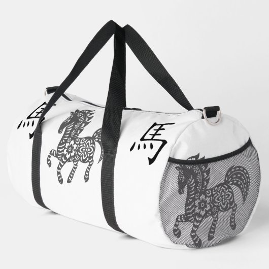 Schwarz, Weiß, Grau, Chinesischer Horse - Zodiac | Duffle Bag (Rechte Ecke)