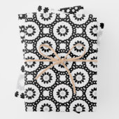 Schwarz-weiß-graue Mosaik-Boho Geometrische Muster Geschenkpapier Set (Beispiel)