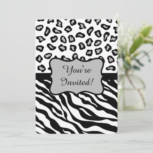Schwarz-weiß Graue Zebra Leopard Einladung (Stehend Vorderseite)