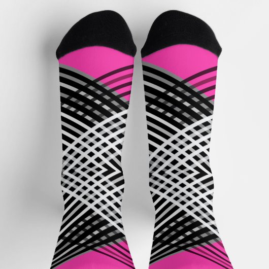 Schwarz-Weiß-Graustreifen auf einem Streifen Socken (Oben)