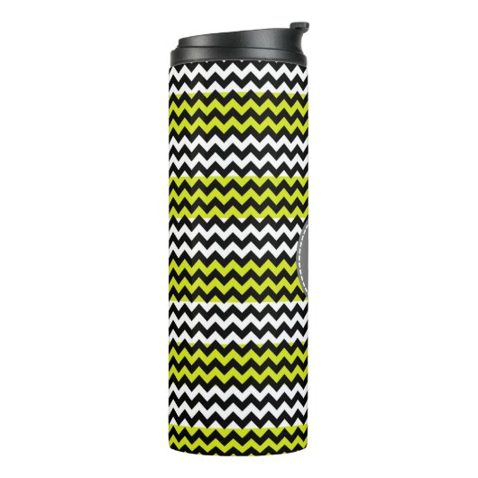Schwarz-weiß Green Zickzack Zigzag Monogram Thermosbecher (Nach links gedreht)