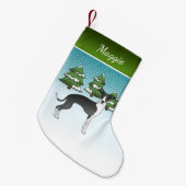 Schwarz-Weiß-Greyhound im Winterwald Kleiner Weihnachtsstrumpf (Vorderansicht (hängend))