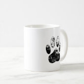 Schwarz-Weiß-Grunge Dog Paw Print Kaffeetasse (VorderseiteRechts)