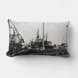 Schwarz-Weiß-Hafenboote Lendenkissen