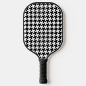 Schwarz-Weiß-Hahnentrittmuster-Monogramm Pickleball Schläger (Vorderseite)