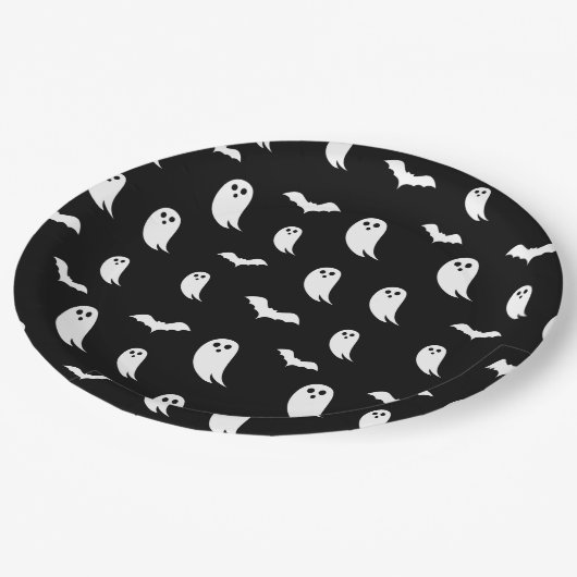 Schwarz-Weiß-Halloween-Ghost- und Flechtmuster Pappteller (Schrägansicht)