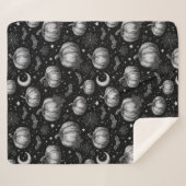 Schwarz-Weiß-Halloween-Kürbis, Bat, Spiderweb Sherpadecke (Vorderseite (Horizontal))