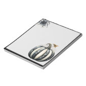 Schwarz-Weiß-Halloween-Kürbis mit Spike Notizblock (Rotiert)