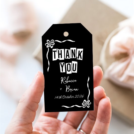 Schwarz-Weiß-Handgezeichnete Bow-Hochzeit Geschenkanhänger