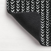 Schwarz-Weiß-Herringbone-Muster Mousepad (Ecke)