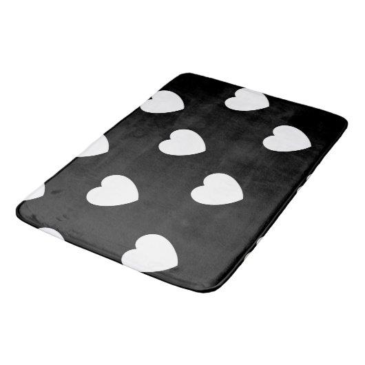 Schwarz-Weiß-Herz-Muster Badematte (Schrägansicht)