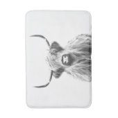 Schwarz-Weiß-Hochlandkuhporträt Badematte (Vorderseite Vertikal)