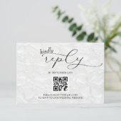 Schwarz-Weiß-Hochzeit Moderne einfache QR RSVP Karte (Stehend Vorderseite)